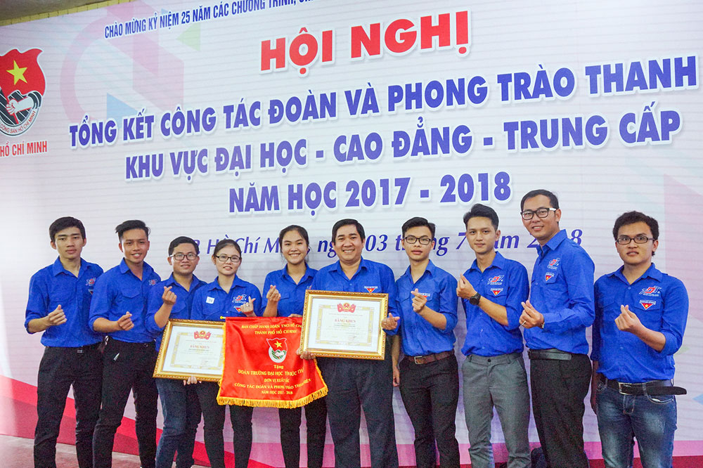 Đoàn trường trang web sòng bạc trực tuyến
 đạt thành tích xuất sắc trong công tác Đoàn và Phong trào thanh niên TPHCM